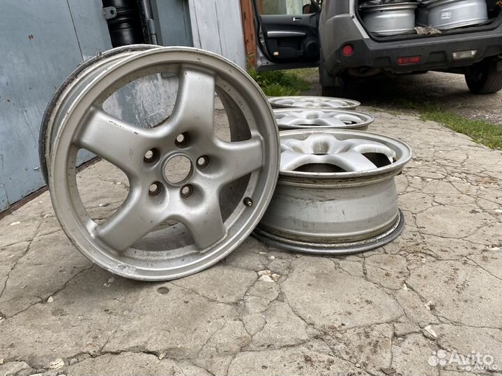 Литые Диски R16*5*114,3 Оригинал Nissan