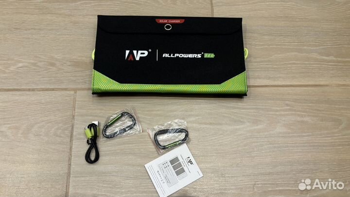 Портативная солнечная панель (батарея)