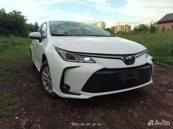 Toyota Corolla 1.2 CVT, 2022, 30 км