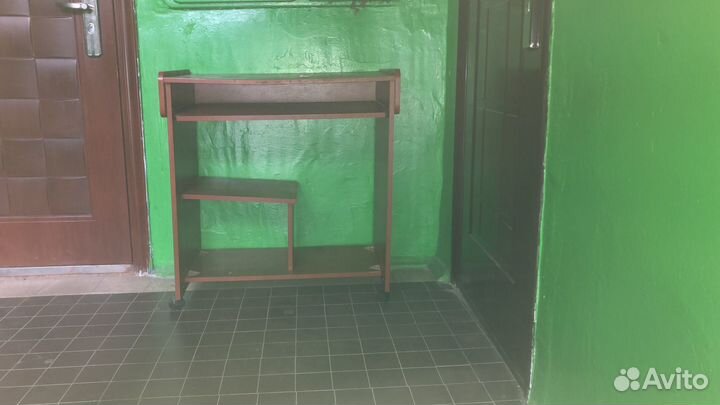 Стол компьюторный