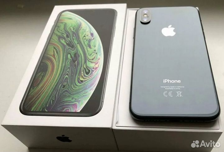 Телефон iPhone XS Max