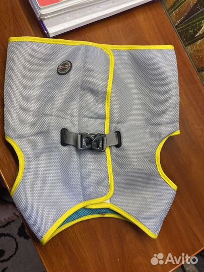 Охлаждающая жилетка для собаки