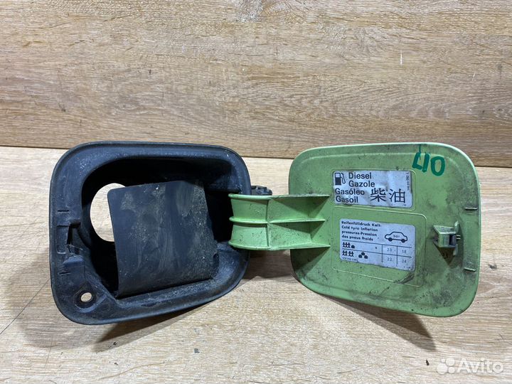 Лючок бензобака VW New Beetle A4 L10