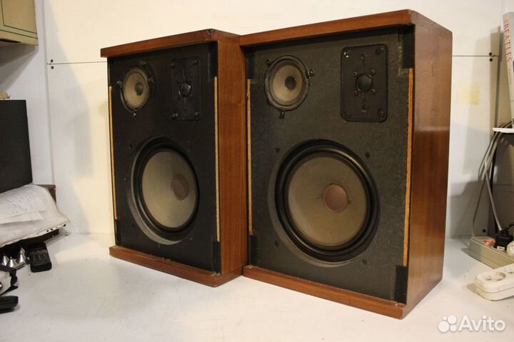 WHD Box 2500 Акустика Germany