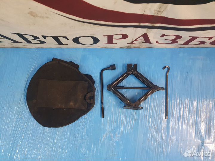 Заводской набор инструментов Solaris 1