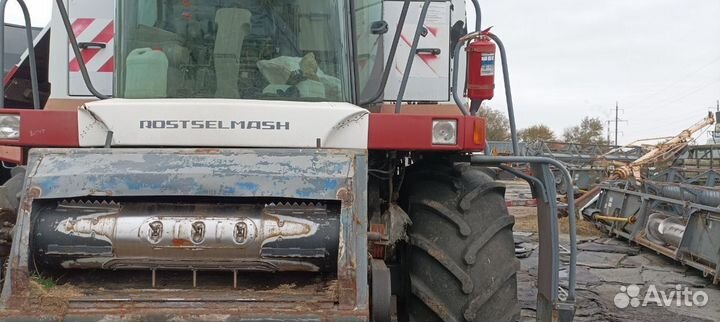 Комбайн Ростсельмаш Acros 580, 2011