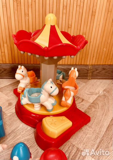 Игровой набор - Лунопарк ELC