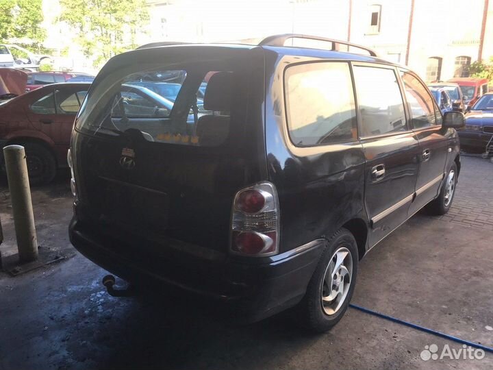 Разбор на запчасти Hyundai Trajet