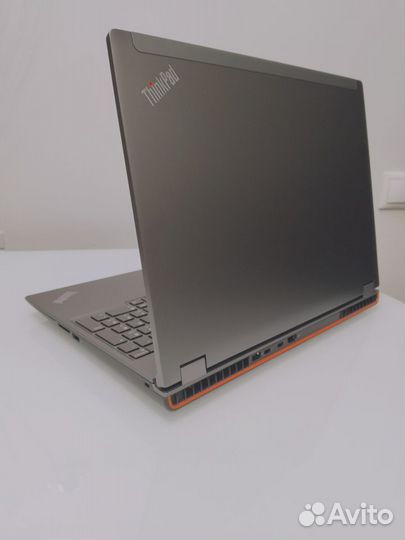 Lenovo Thinkpad P16 (i7 12800HX, RTX A2000, 2.5K)