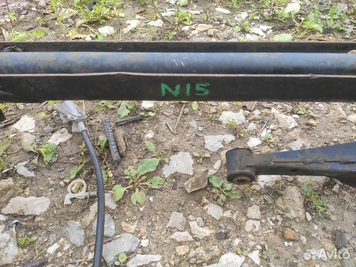 Балка подвески задняя Nissan Almera N15
