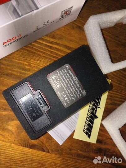 Гитарные педали эффектов + педалборд