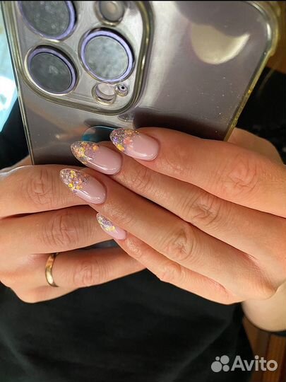 Маникюр с покрытием гель-лаком