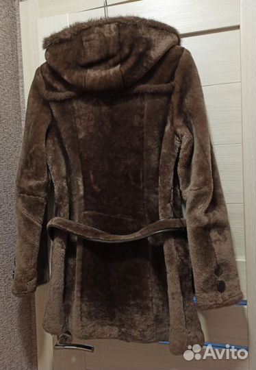 Шуба мутоновая с капюшоном42