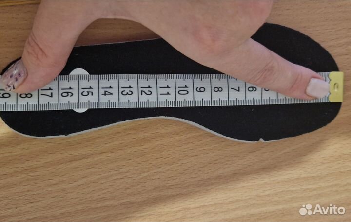 Хоккейные коньки bauer