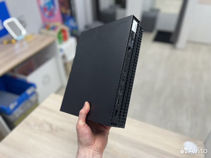 17 Игр в комплекте Xbox One X (Скупка/Трейд-Ин)