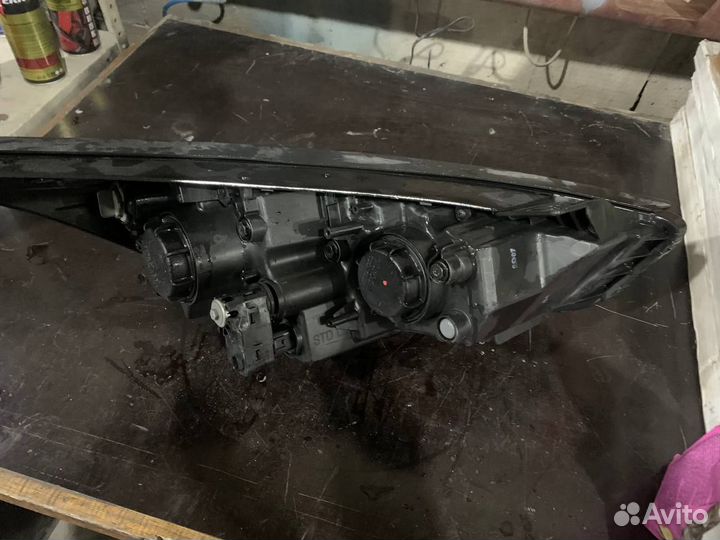 Hyundai IX35 фара левая