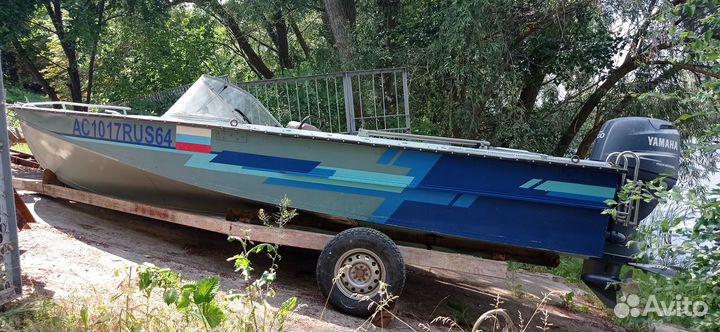 Катер Амур-М, двигатель 