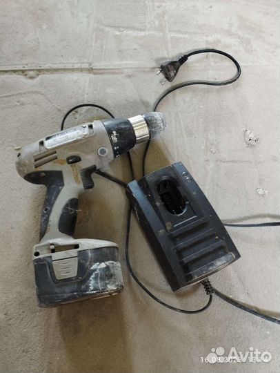 Шуруповерт