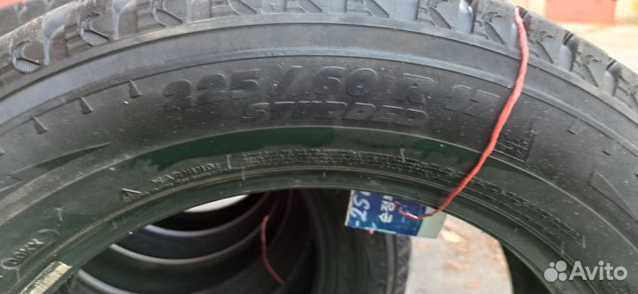 Michelin Latitude X-Ice North 225/60 R17