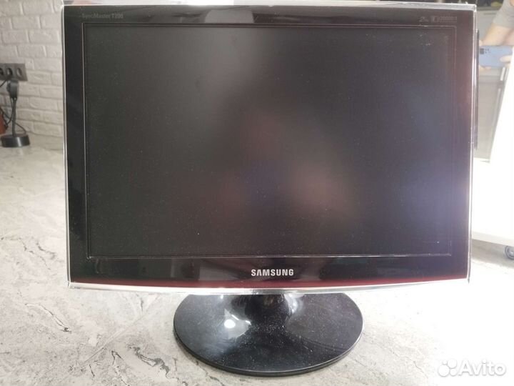 Монитор Samsung