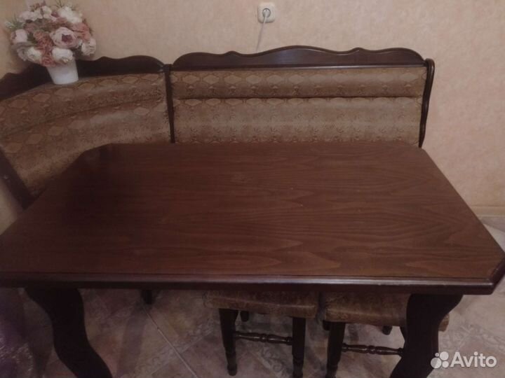 Кухонный уголок