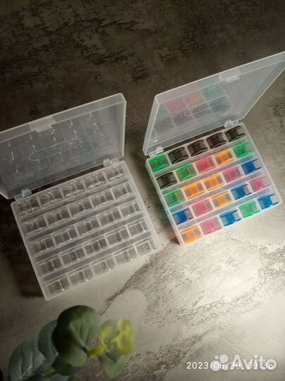 Бокс коробка шпульки пластик швейная машинка