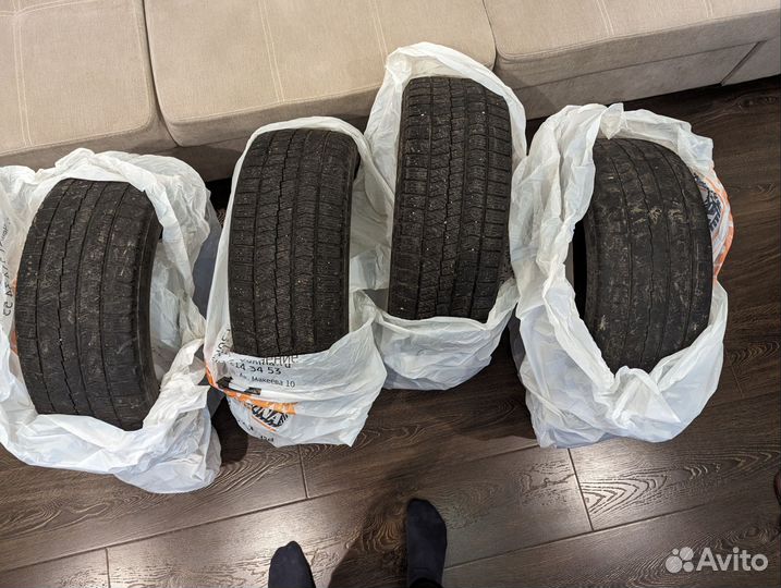 Bridgestone Blizzak VRX 205/55 R16