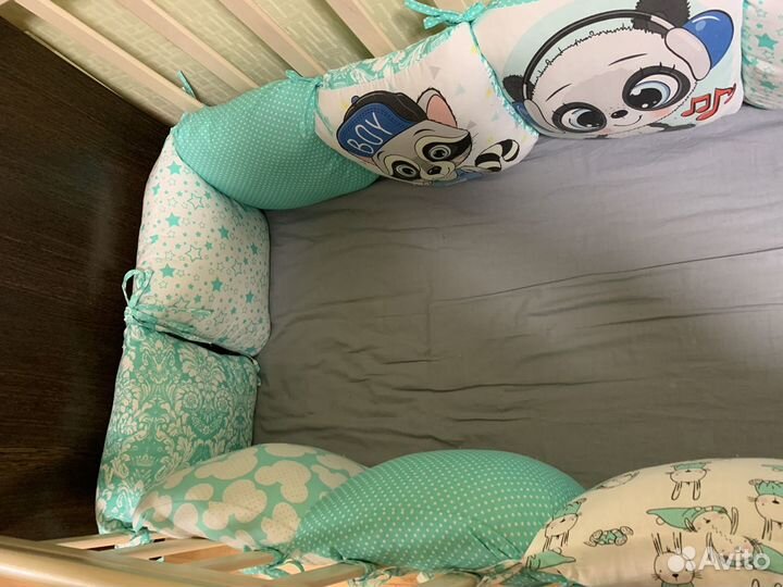 Бортики в кроватку