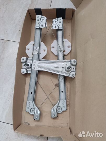 Стеклоподъёмники sandero stepway