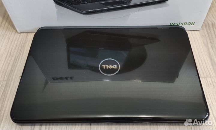 Ноутбук на запчасти Dell inspiron N5010