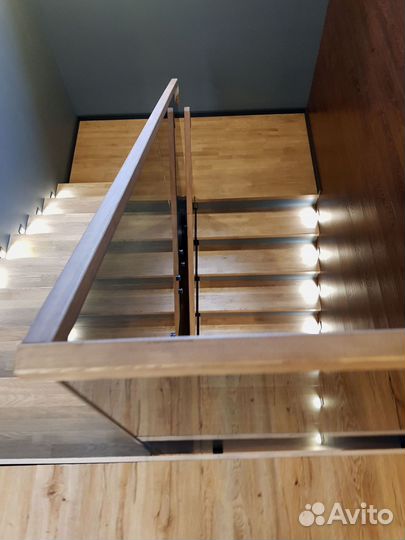 Стеклянное ограждения для лестниц на заказ