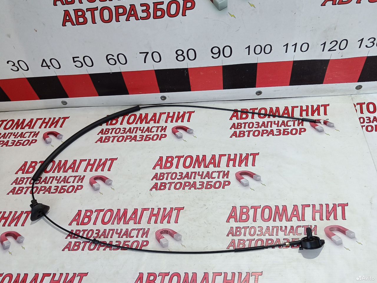 Трос открывания капота Рено Логан Сандеро