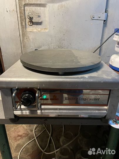 Блинница, Electric crepe maker