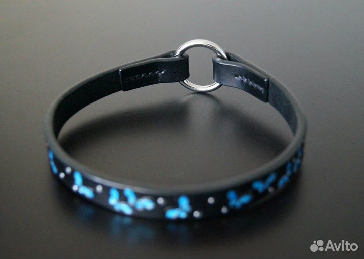 Кожаный ошейник для собак под адресник с тиснением