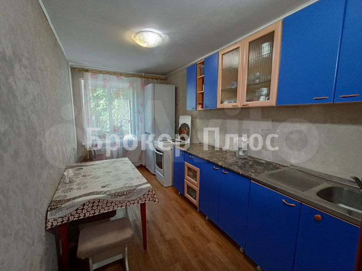 4-к. квартира, 76 м², 2/5 эт.