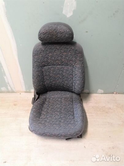 Сиденья комплект Киа Сепия Шума 96-01