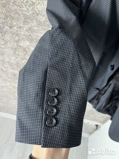 Мужской костюм новый
