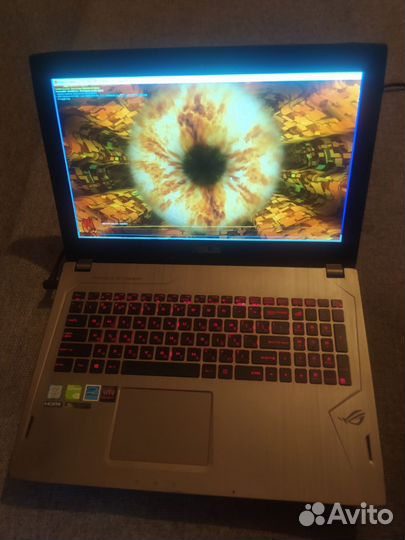 Игровой asus, i7 7700hq, GTX 1070, 16gb ddr4