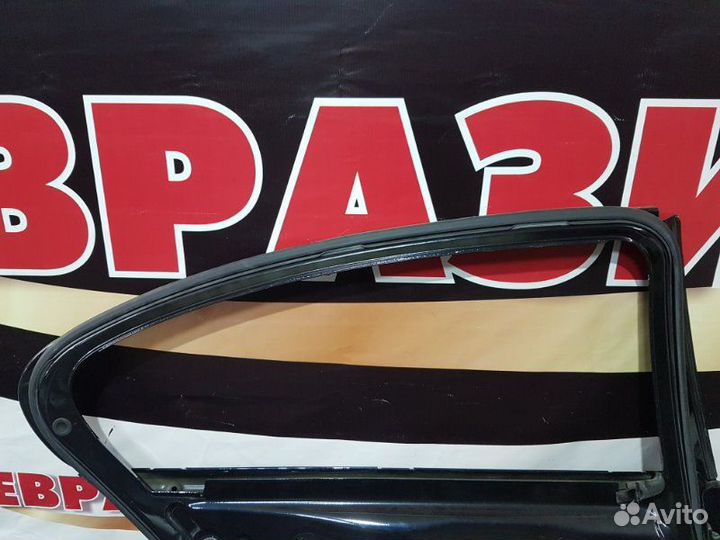 Дверь боковая задняя левая Bmw 5-Series F10 N52B25