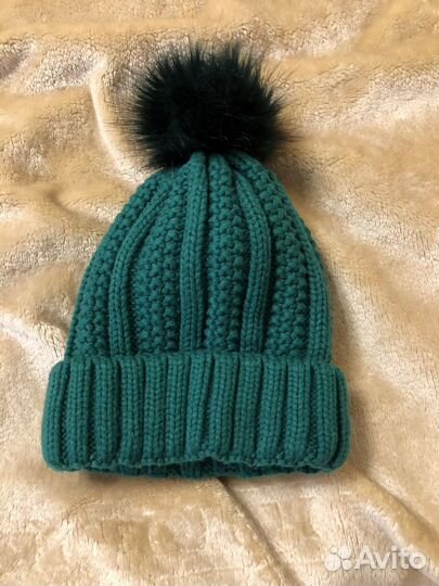 Шапка женская вязаная