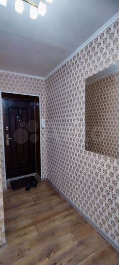 2-к. квартира, 50 м², 1/5 эт.