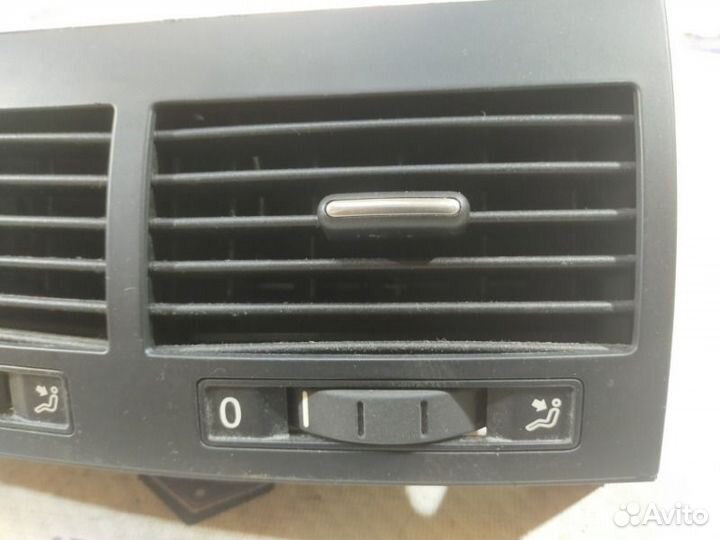 Дефлектор воздушный передний Volkswagen Touareg 1