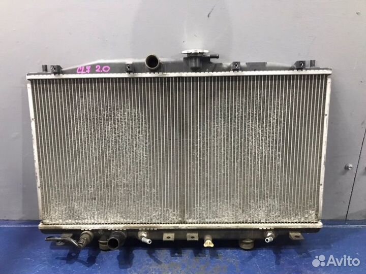 Радиатор охлаждения Honda Accord 7 CL