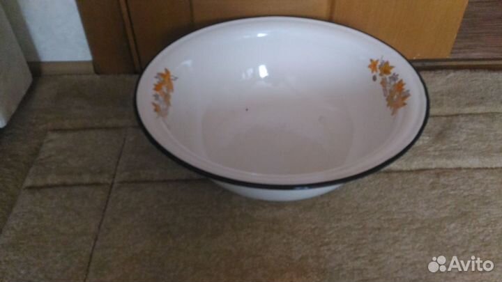 Тазик эмалированный