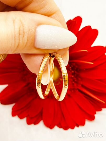 Золотые серьги Конго