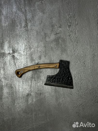 Топор “Тесей”