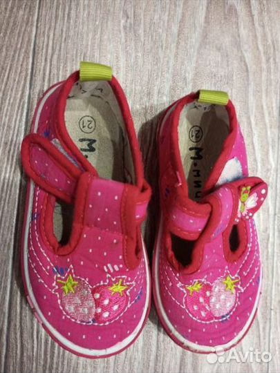 Обувь для девочки 21р