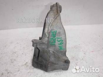 Кронштейн двигателя A6512231304