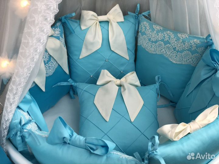 Набор в детскую кроватку