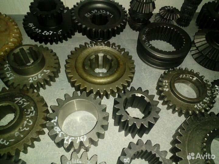 Запчасти для Т-150К